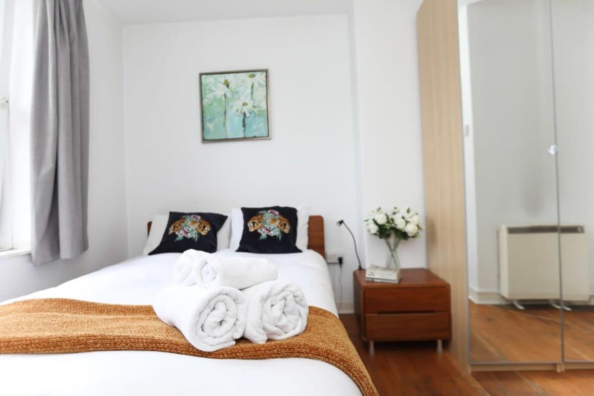 2 Bedroom Apartment In Waterloo Central London Kültér fotó