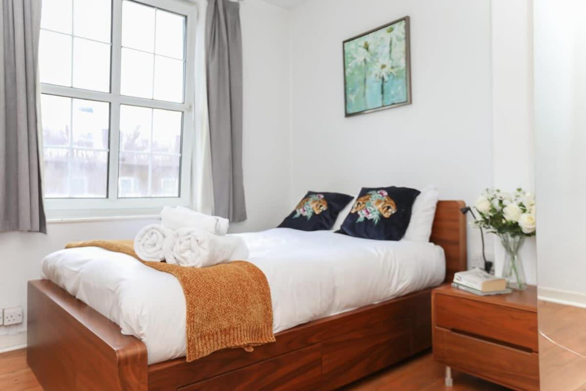 2 Bedroom Apartment In Waterloo Central London Kültér fotó