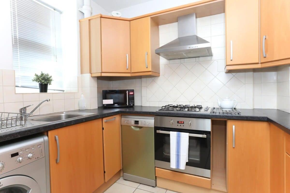 2 Bedroom Apartment In Waterloo Central London Kültér fotó